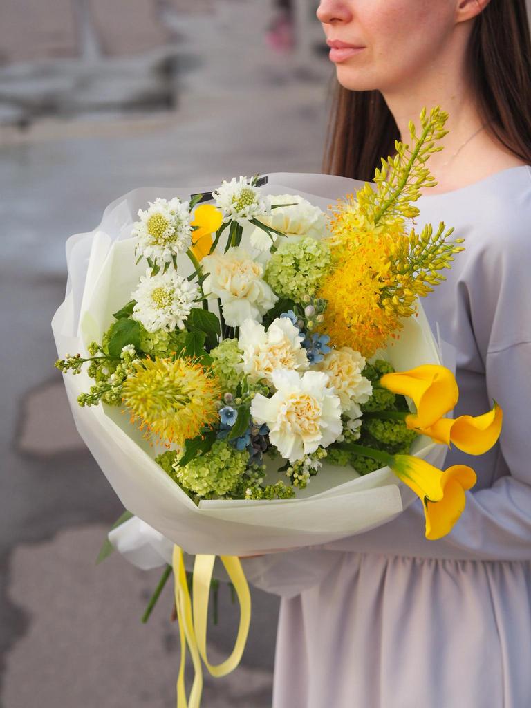 Букет в желто-зеленой гамме
