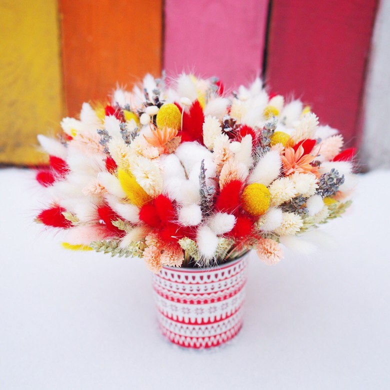 композиция из сухоцветов