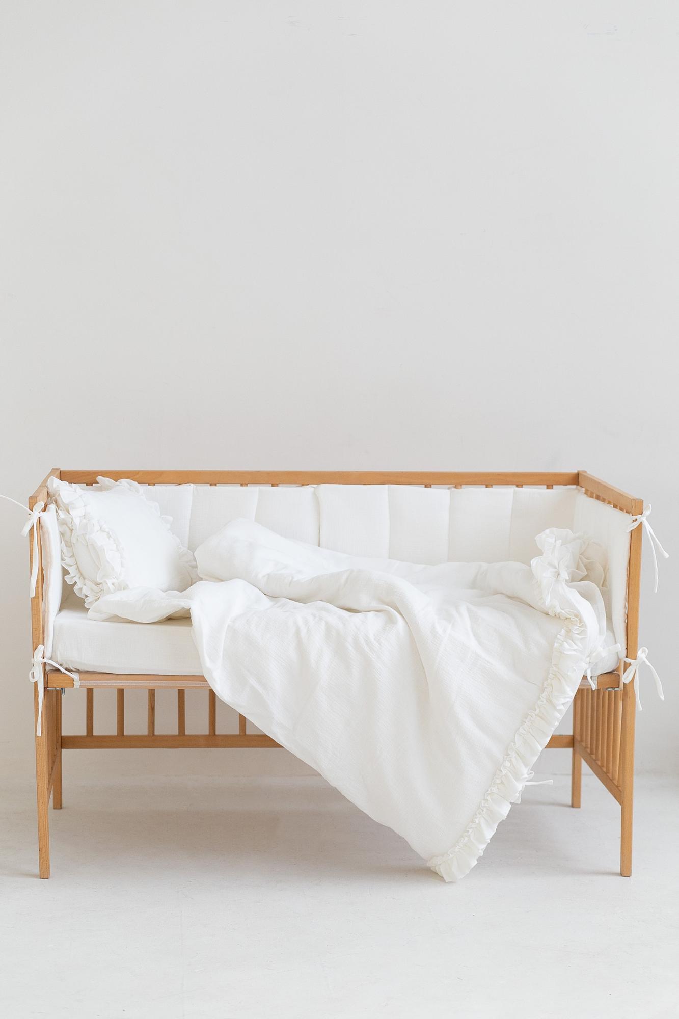 Бортики из молочного муслина