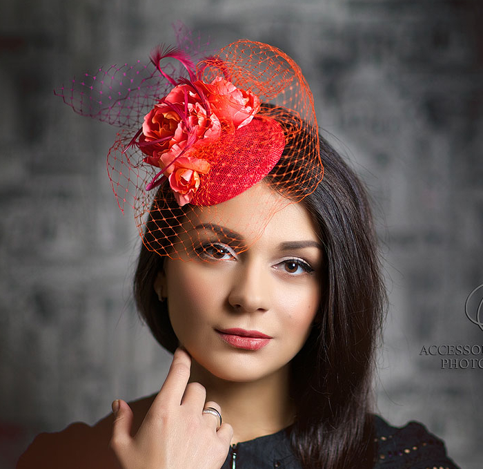 шляпка, вуалетка, вечерняя шляпка, вечерняя вуалетка, шляпка с цветами, вуалетка с цветами, ручная работа, Анна Андриенко, Цветы из шелка, розы, оранжевый , розовый, фуксия, яркая шляпка, оранжевая вуалетка, шляпка для скачек, вуалетка для скачек, вуалетка для праздника, Шляпка для праздника, вуалетка для фотосессии, шляпка для фотосессии