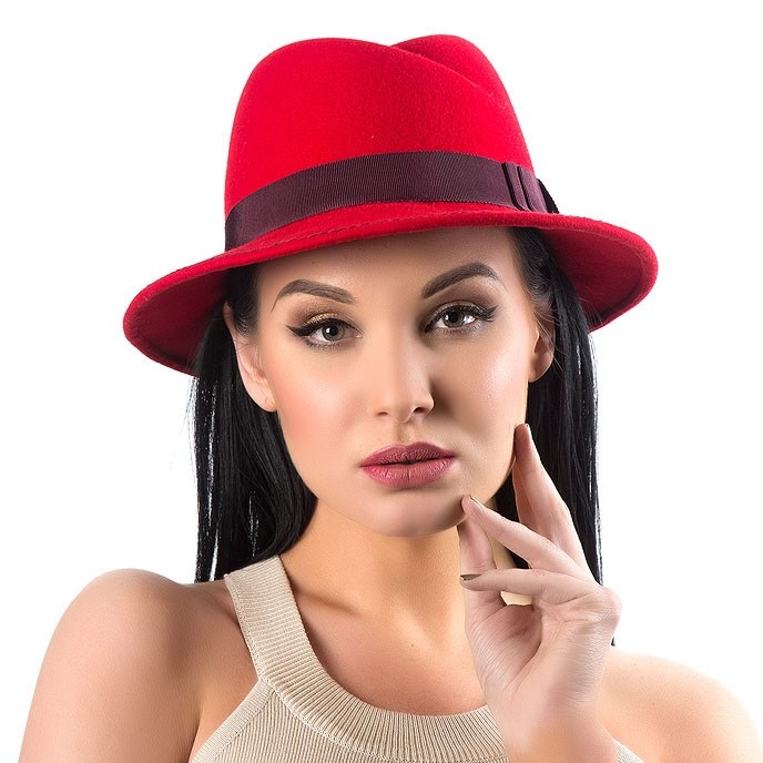 купить красную фетровую шляпу, шляпа из фетра, фетровая шляпа, женская шляпа, весенняя шляпа, шляпа с маленькими полями, осенняя шляпа, модная шляпа, стильная шляпа, шляпа федора, шляпа трилби, шляпа борсалино, дизайнерская шляпа, Анна Андриенко