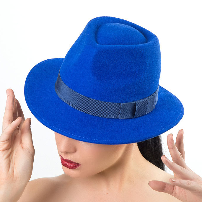 купить синюю фетровую шляпу с полями, классическая шляпа с замятинами, шляпа с полями, дизайнерская шляпа Анна Андриенко