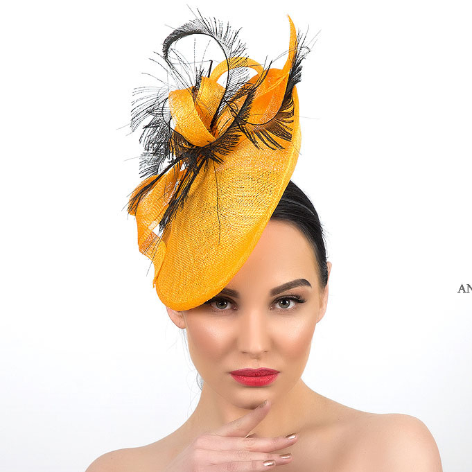 купить желтую вечернюю шляпку, купить шляпку для скачек, шляпка женская для праздника, шляпка для фотосесии, шляпка из синамей, купить маленькую шляпку в Питере, купить шляпку спб, купить желтую шляпку в Москве, Анна Андриенко