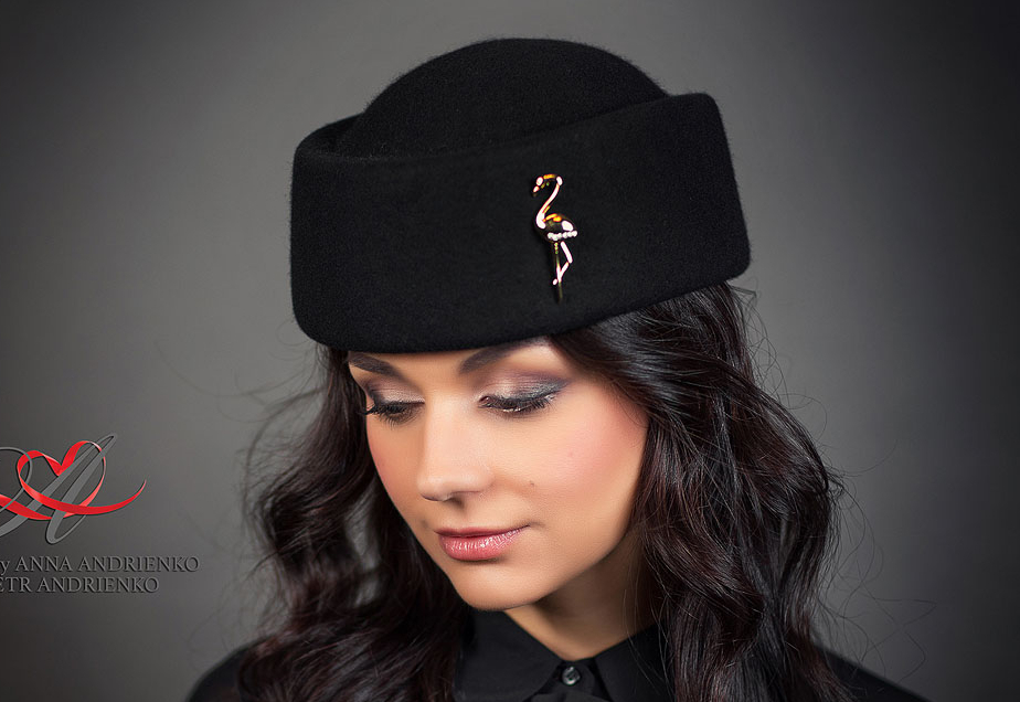 купить шляпку, купить фетровую шляпку, дизайнерская шляпка, купить черную шляпку, купить шляпку из фетра, купить ретро шляпку, шляпка, весенняя шляпка, зимняя шляпка, осенняя шляпка, женская шляпка, шляпка таблетка, шляпка из фетра, фетровая шляпка, стильная шляпка, модная шляпка, розовая шляпка, шляпка для фотосессии, головной убор, Анна Андриенко, черная шляпка, Anna Andrienko, millinery, hat, hats