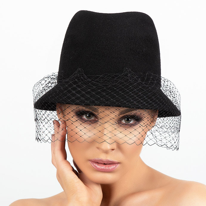 Черная женская шляпа с вуалью , фетровая шляпа федора, дизайнерская шляпка Анна Андриенко