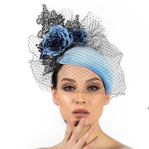 Вечерняя голубая бархатная шляпка с цветами и вуалью купить с Спб, купить шляпку для скачек в Москве