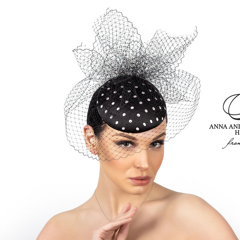 Вечерняя черная  шляпка таблетка с вуалью, дизайнерские шляпки Анна Андриенко