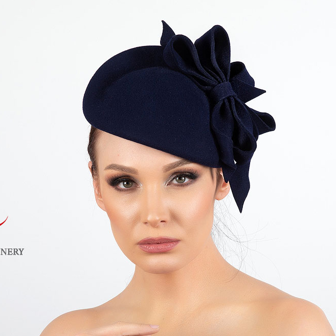 Шляпка таблетка из фетра темно-синий, дизайнерские шляпки Анна Андриенко