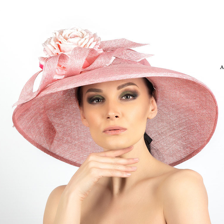 купить розовую шляпу для скачек, широкополая шляпа, свадебная шляпа, шляпа для свадьбы, шляпа для невесты, черно-белая шляпа, шляпа с круглой тульей, шляпа с большими полями, летняя шляпа, шляпа для лета, шляпа для пляжа, светская шляпа, дизайнерская шляпа, Анна Андриенко, шляпа с большими полями, шляпа для скачек, вечерняя шляпа, шляпа для праздника, шляпа для фотосессии