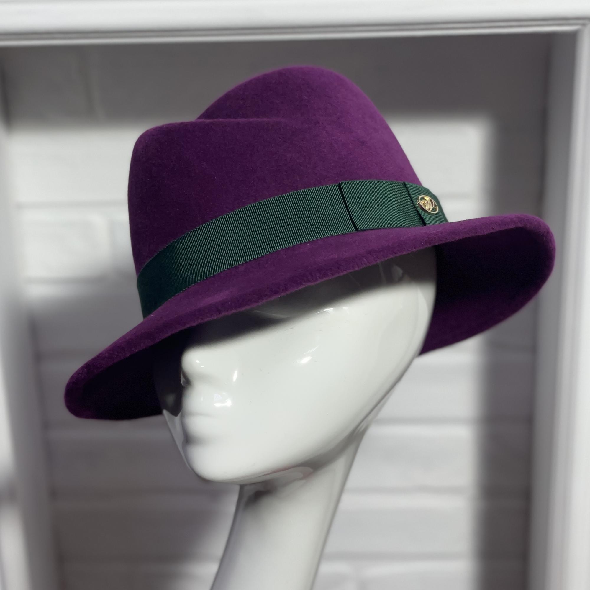 Женская шляпа из велюра , купить головной убор в Москве, дизайнерские шляпы Анна Андриенко