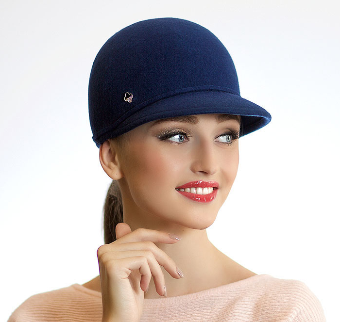 кепка, жокейка, шляпка с козырьком, осенняя кепка, зимняя кепка, весенняя кепка, синяя кепка, купить кепку, женская кепка, Анна Андриенко