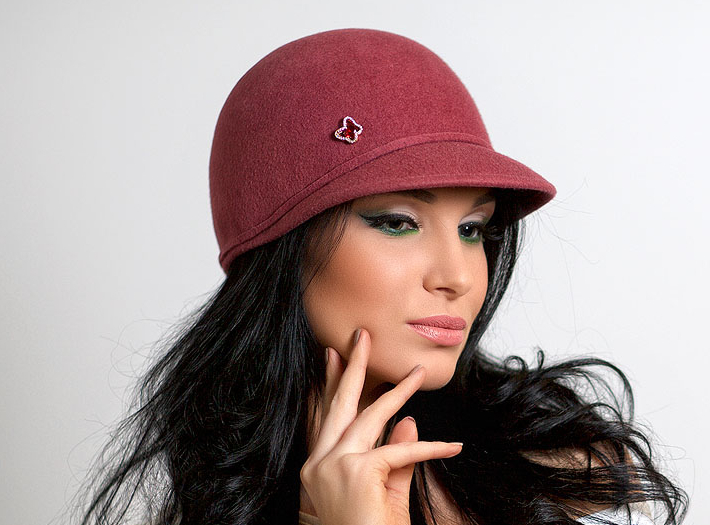 Анна Андриенко, ручная работа, кепка, кепка из фетра, черная кепка, теплая кепка, купить кепку, осенняя кепка, зимняя кепка, весенняя кепка, шляпка, жокейка, шляпка с козырьком, шляпка из фетра , черная шляпка, осенняя шляпка, зимняя шляпка, весенняя шляпка, стильная шляпка, модная шляпка, стильная кепка, женская кепка, Модная кепка