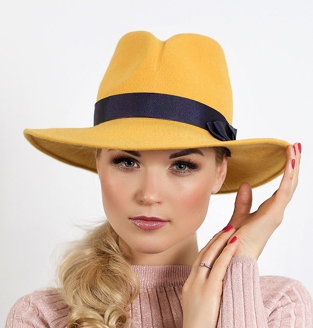 купить желтую шляпу, купить фетровую шляпу, женская шляпа, шляпа с полями, весенняя шляпа, яркая шляпа, осенняя шляпа, Анна Андриенко, шляпа из фетра