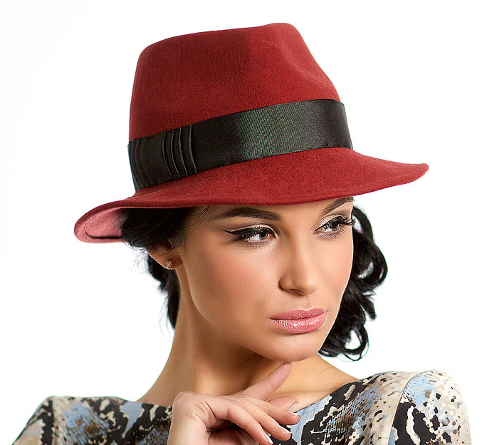 Шляпа, шляпка, стильна шляпа, головной убор, ручная работа, женский головной убор, фетр, шляпа из фетра, осеняя шляпка, зимняя шляпка, шляпка на осень, ретро шляпа, классическая шляпа, женская шляпа, трилби, шляпа трилби, федора, шляпа федора, Анна Андриенко, молочная шляпа, белая шляпа