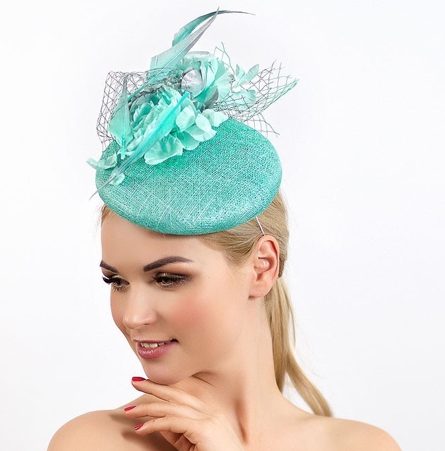 купить шляпку таблетку, купить шляпку для скачек, купить вечернюю шляпку, шляпка с цветами, мятная шляпка, шляпка с перьями, шляпка таблетка, вечерняя шляпка, шляпка для фотосессии, шляпка для праздника, шляпка для скачек, купить шляпку спб, купить шляпку москва