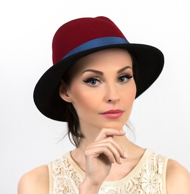 купить фетровую женскую шляпу в москве, купить двухцветную шляпу в спб, бордовая шляпа, черная шляпа6 шляпа с полями, дизайнерская шляпа6 Анна андриенко, осенняя шляпа, весенняя шляпа, стильная шляпа, модная шляпа, фетровая шляпа, Анна Андриенко