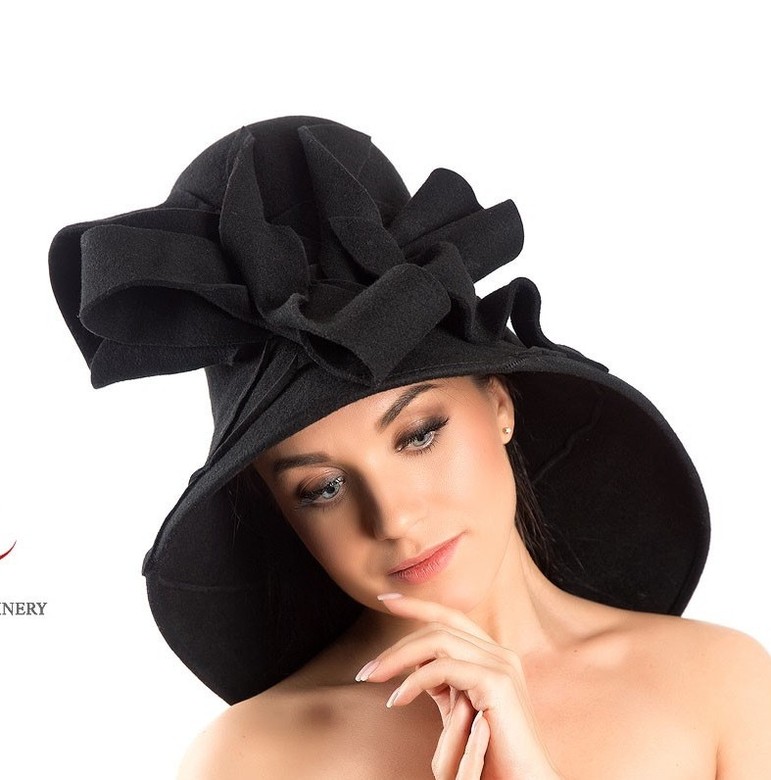 купить черная шляпа, дизайнерская шляпа, эксклюзивная шляпа, необычная шляпа, шляпа с большими полями, Анна Андриенко, черная шляпа, фетровая шляпа, осенняя шляпа, зимняя шляпа, шляпа для показа, весенняя шляпа, купить шляпу в москве, купить шляпу спб,шляпа женская, шляпа с бантом