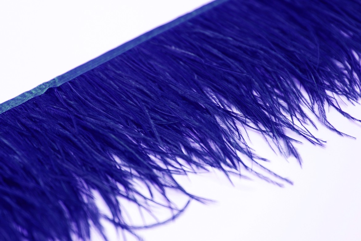 синие перья, купить перья страуса на ленте спб, перья для платья, перья для юбки, перья для окантовки, купить синие перья, страусиные перья, перья для декора, перья для костюма