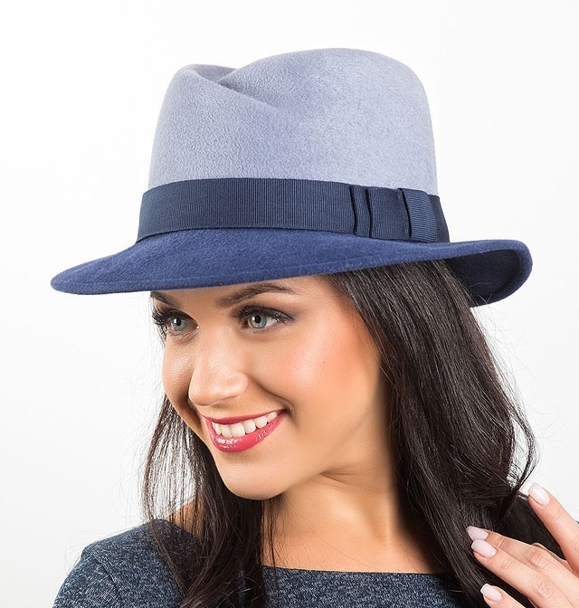 купить женскую шляпу, купить велюровую шляпку, купить двухцветную шляпу в Москве, Купить сине-голубую шляпу в Санкт-Петербурге, купить дизайнерскую шляпу, осенняя шляпа, зимняя шляпа, весенняя шляпа, шляпа из велюра