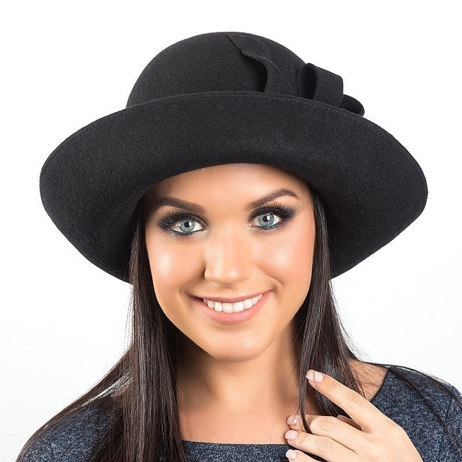 купить черную зимнюю шляпку в Питере, купить черную фетровую шляпку в Москве, купить шляпу с полями вверх, осенняя шляпка, черная весенняя женская шляпка, дизайнерская шляпка, Анна Андриенко