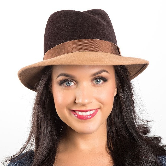 купить женскую велюровую шляпу, купить двухцветную шляпу в Питере, купить шляпу из велюра в Москве, весенняя шляпа, шляпа с полями, зимняя шляпа, осенняя шляпа, коричневая шляпа, бежевая шляпа купить, Классическая женская шляпа купить, Анна Андриенко