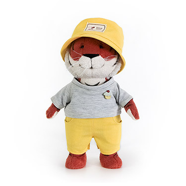 Панамка, футболка и джинсы для тигра, кота или зайца: выкройки с мастер-классами