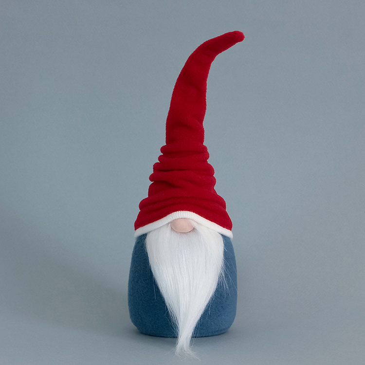 Новогодний гном, мягкая игрушка ручной работы