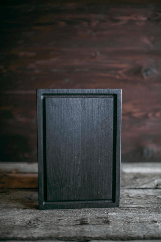 Доска со стоком квадратная темная