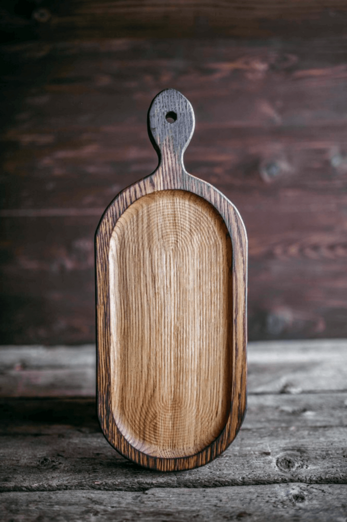 Доска для подачи дизайнерская овальная светлая 2