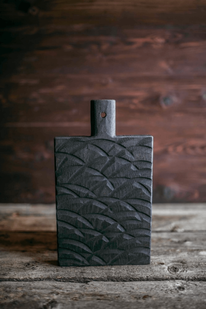 Доска разделочная дизайнерская с узорами черная 3