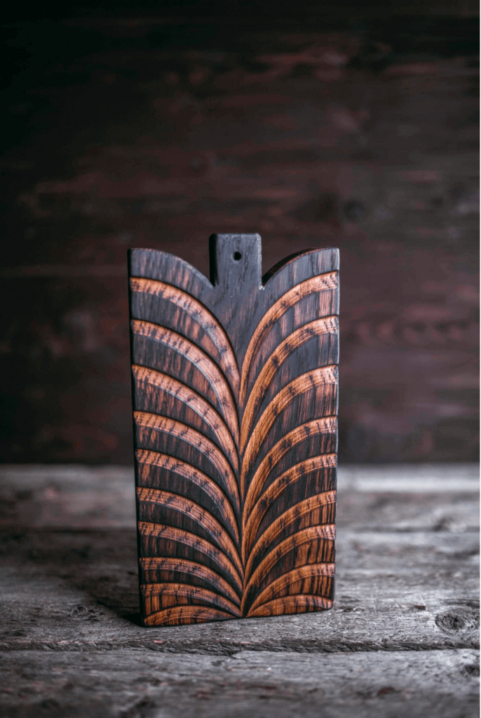 Доска разделочная дизайнерская двухцветная 2