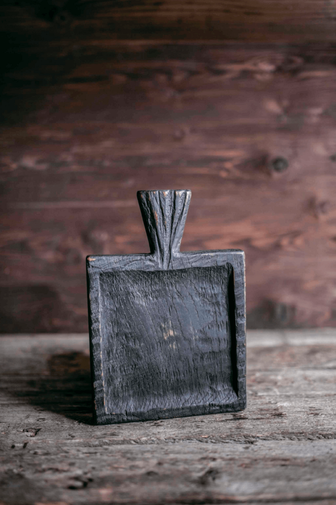 Доска для подачи дизайнерская черная 2