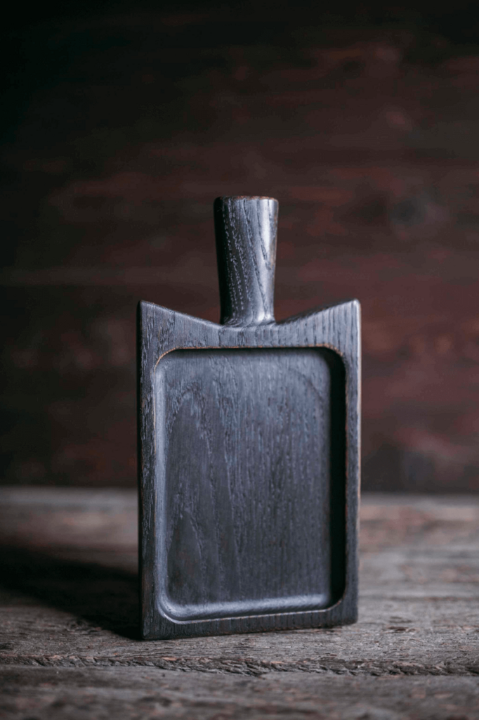 Доска для подачи дизайнерская квадратная черная