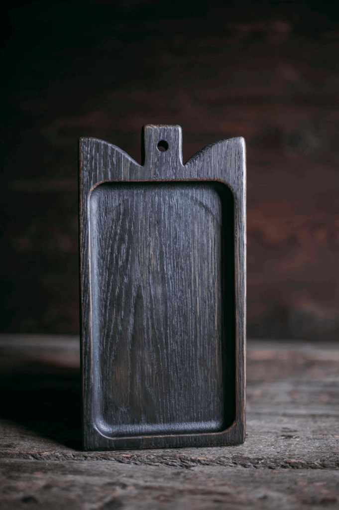 Доска для подачи дизайнерская квадратная черная без ручки