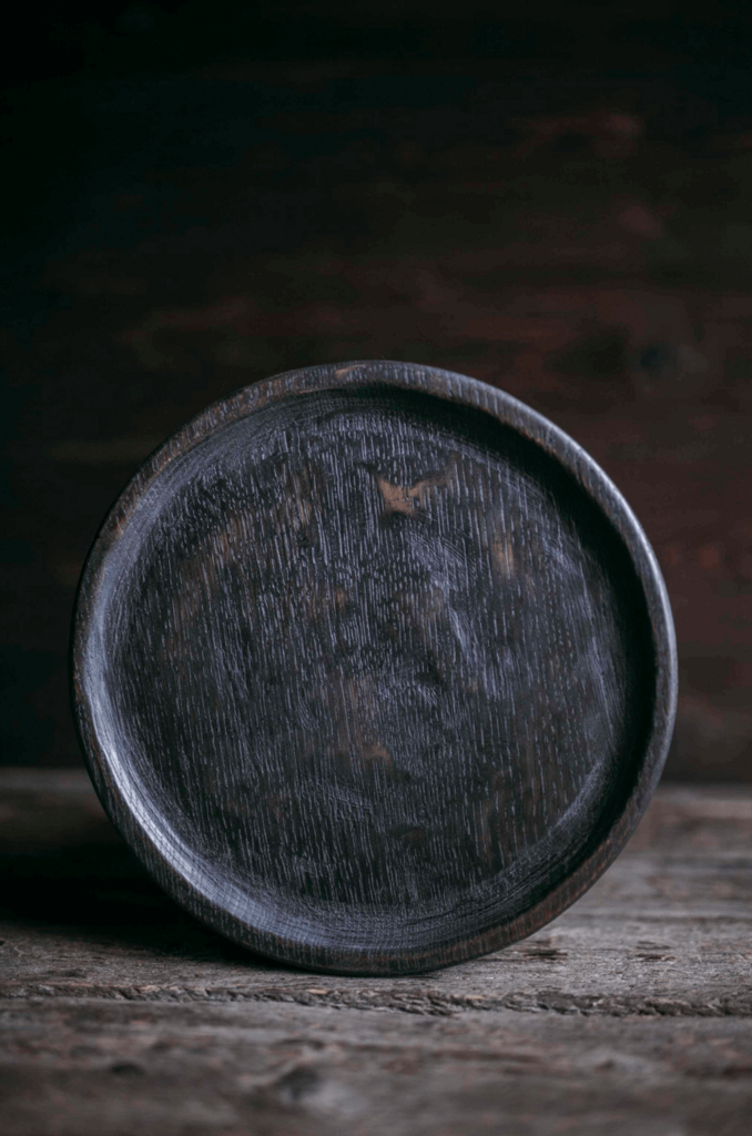 Доска для подачи круглая черная