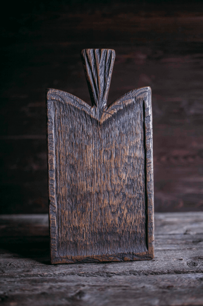 Доска для подачи дизайнерская квадратная коричневая