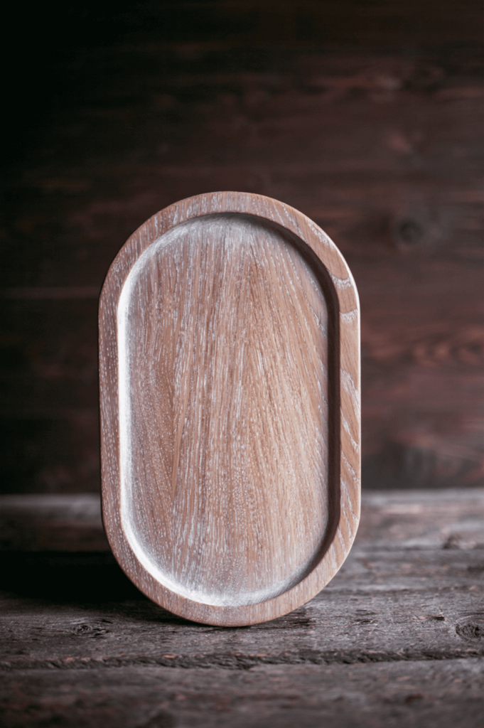 Доска для подачи овальная светлая