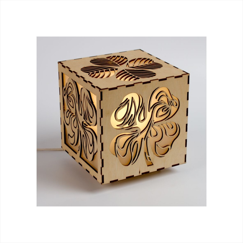 Светильник авторский "Клевер"