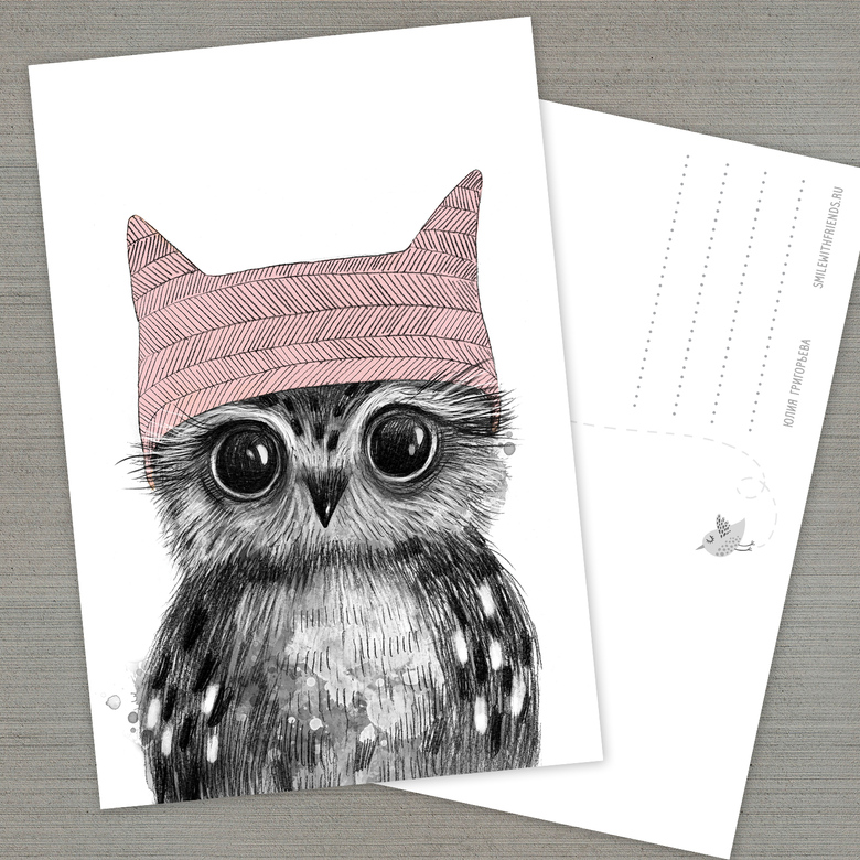 Малышка совенок в розовой шапочке - открытка