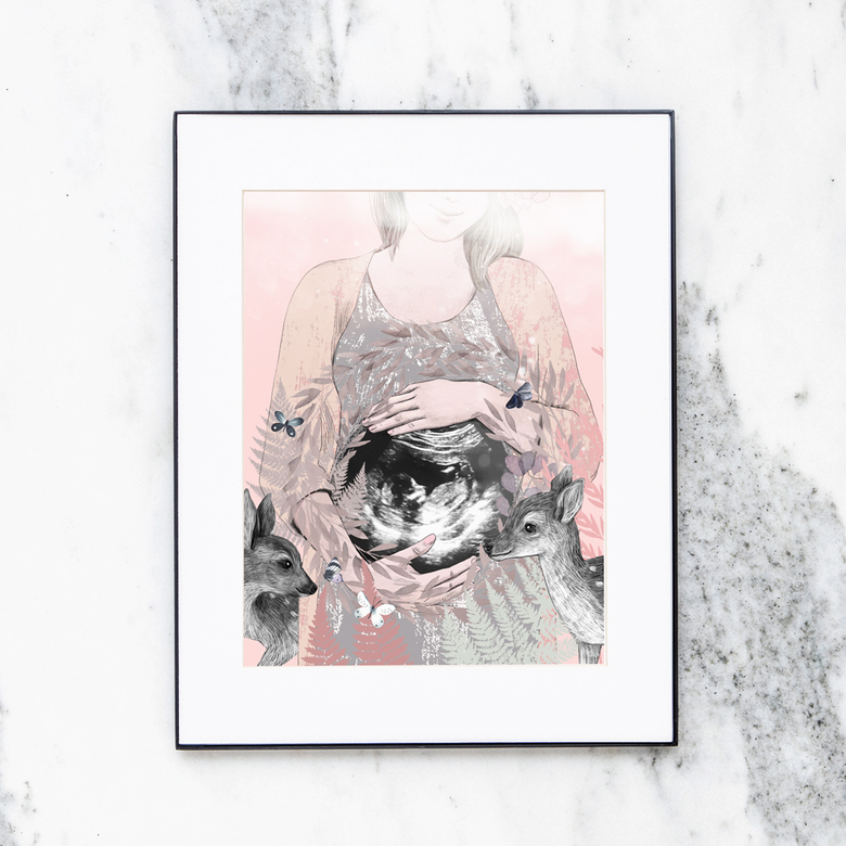 Беременная с УЗИ - любой цвет и именная надпись