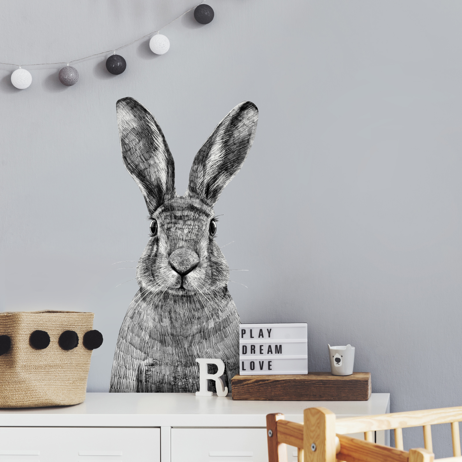 Большой заяц - стикер интерьерный