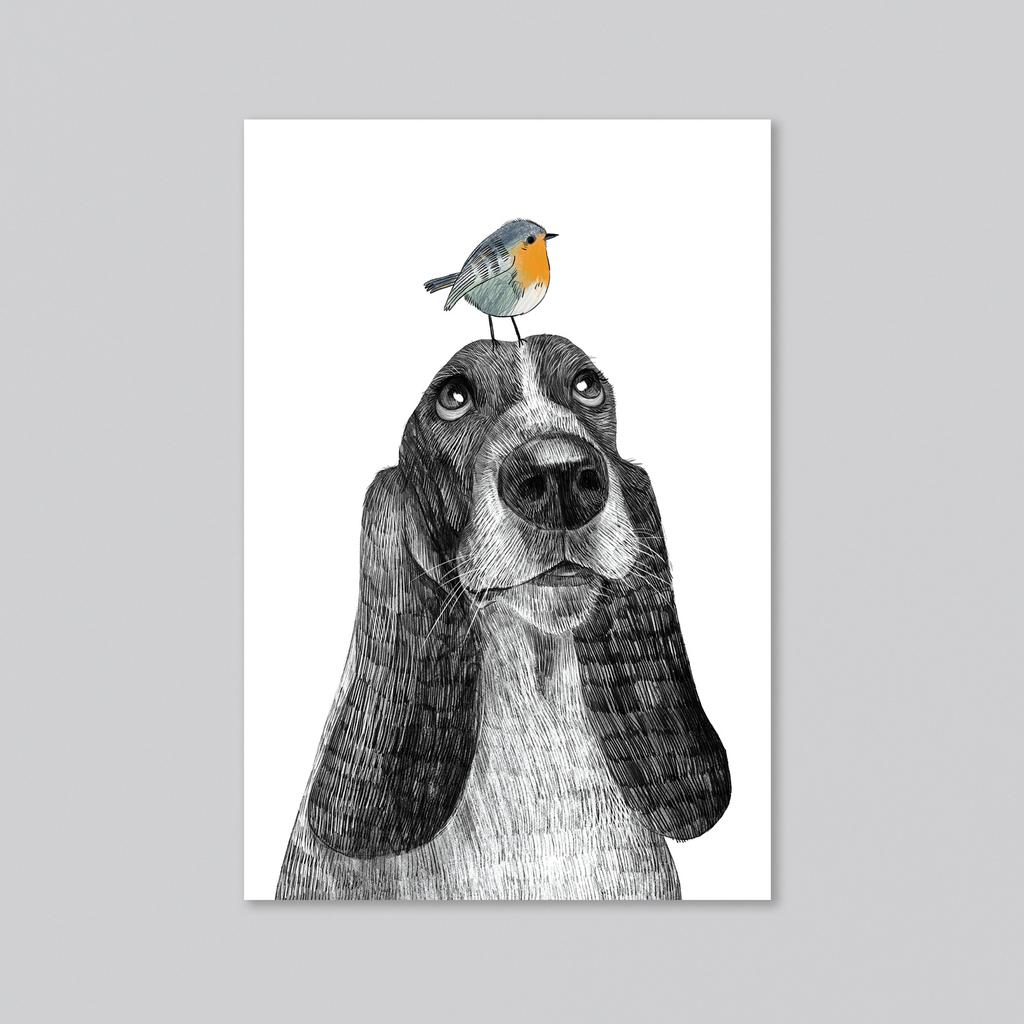 Бассет-хаунд с птичкой - оптовая открытка - 20 штук