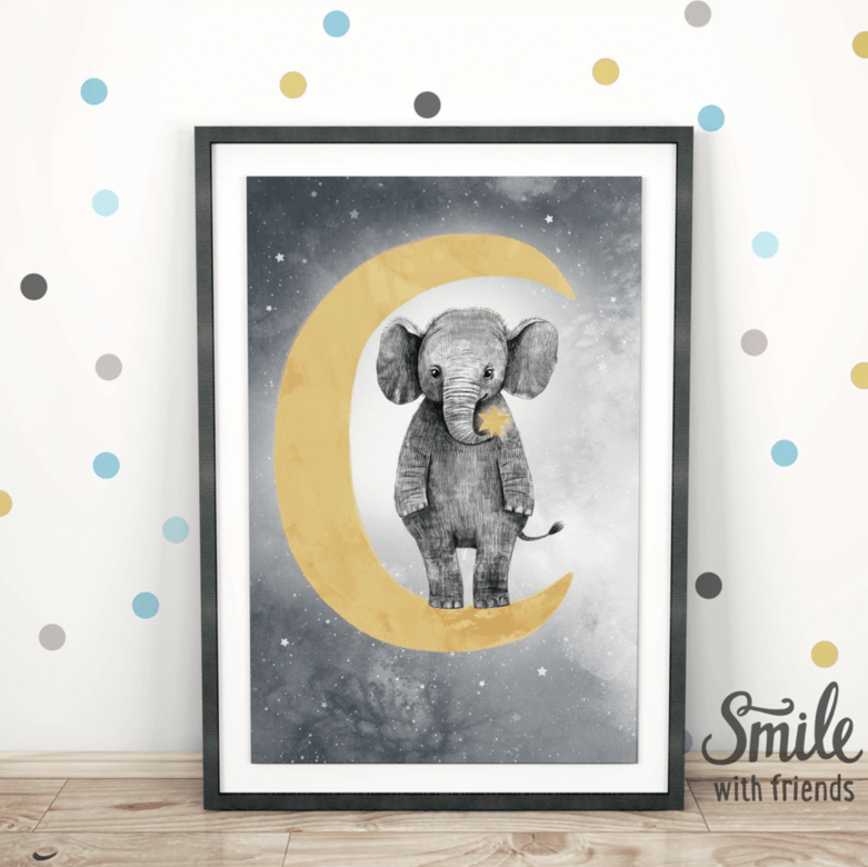 Cлоник на луне - серый фон