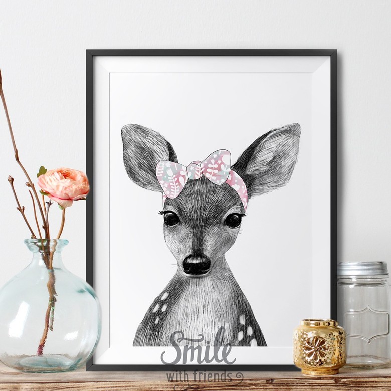 Малышка оленёнок с бантиком