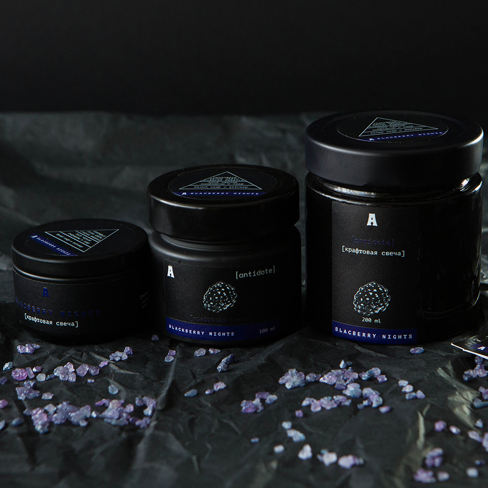 Ароматическая свеча BLACKBERRY NIGHTS