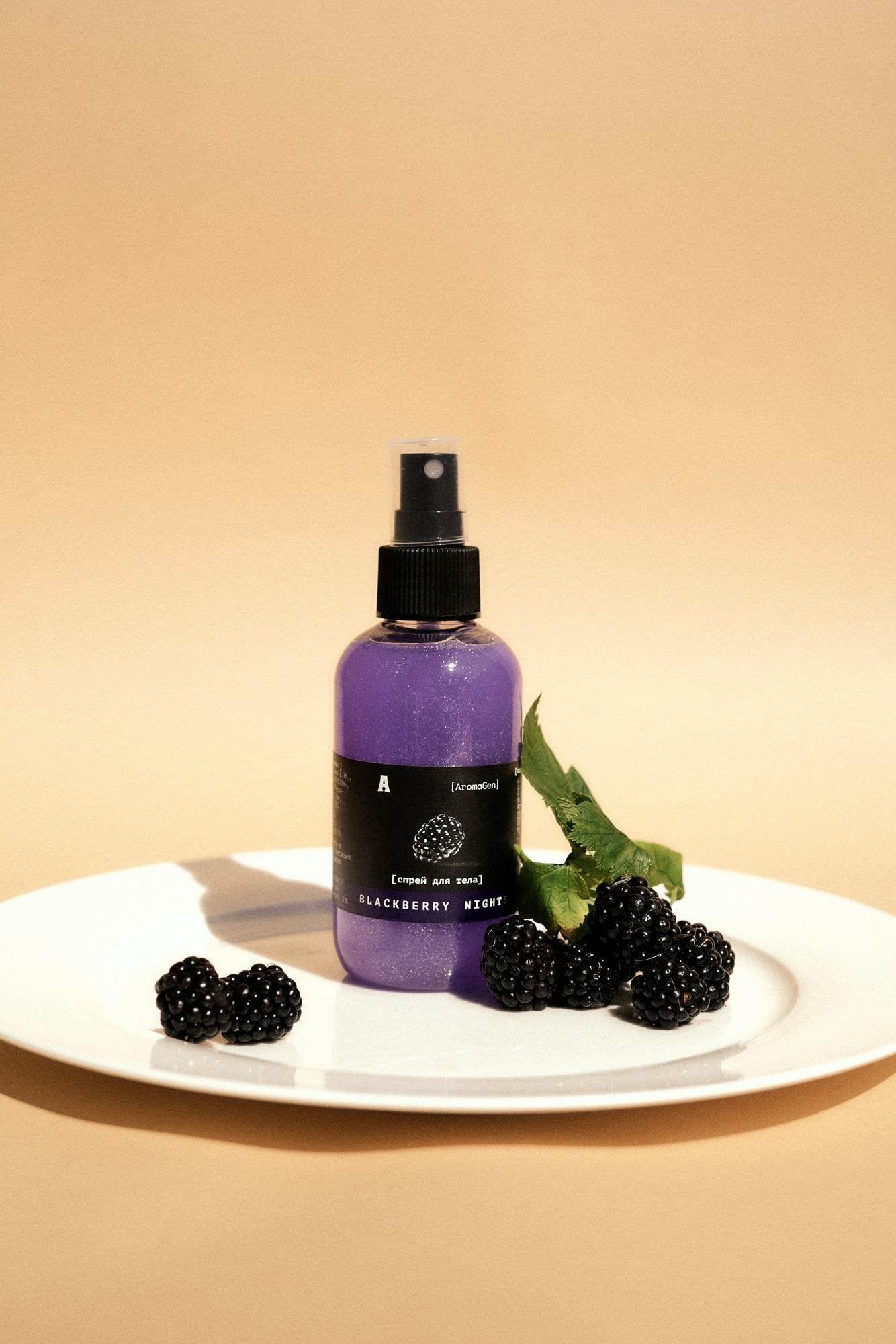 Парфюмированный спрей для тела BLACKBERRY NIGHTS