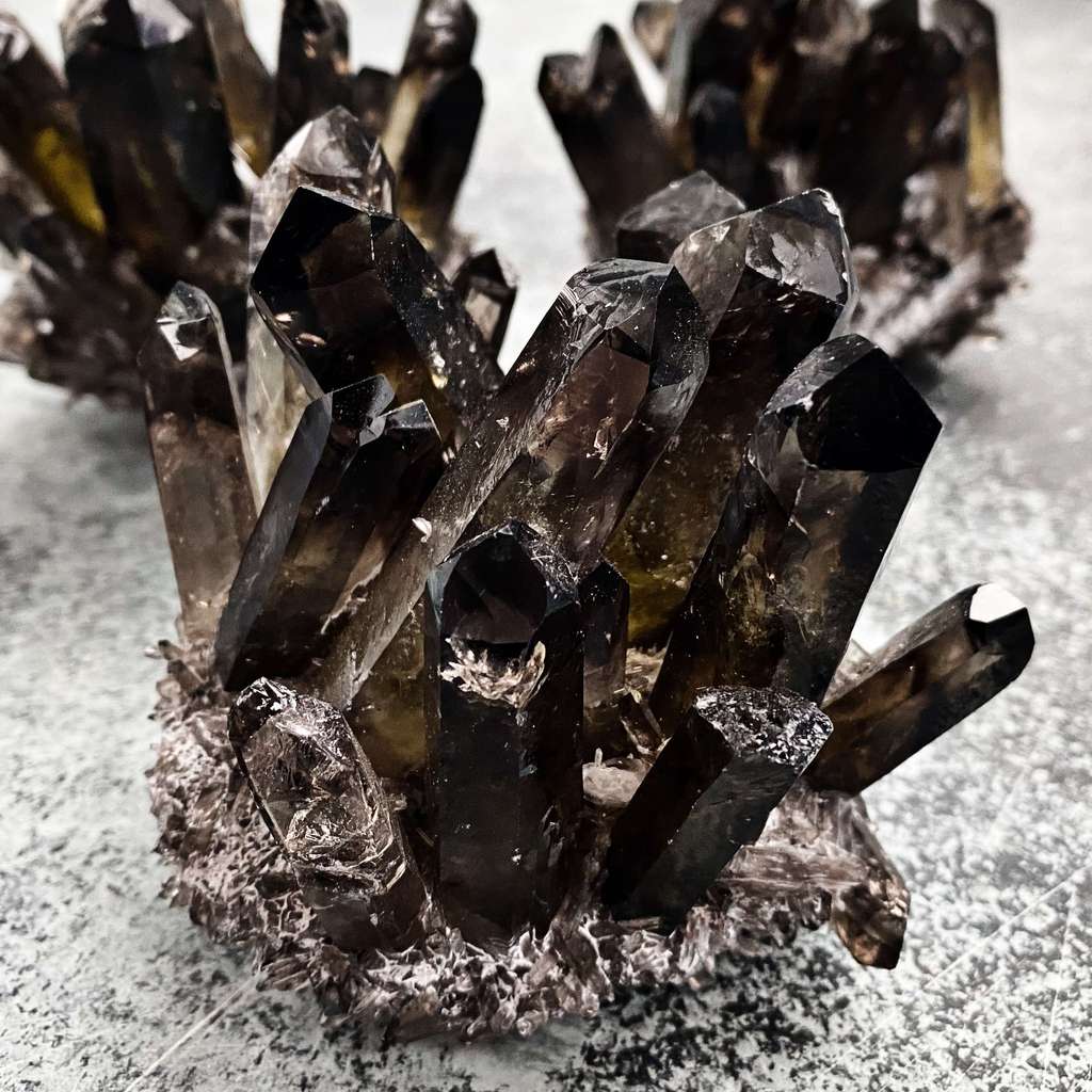 Друза дымчатого кварца