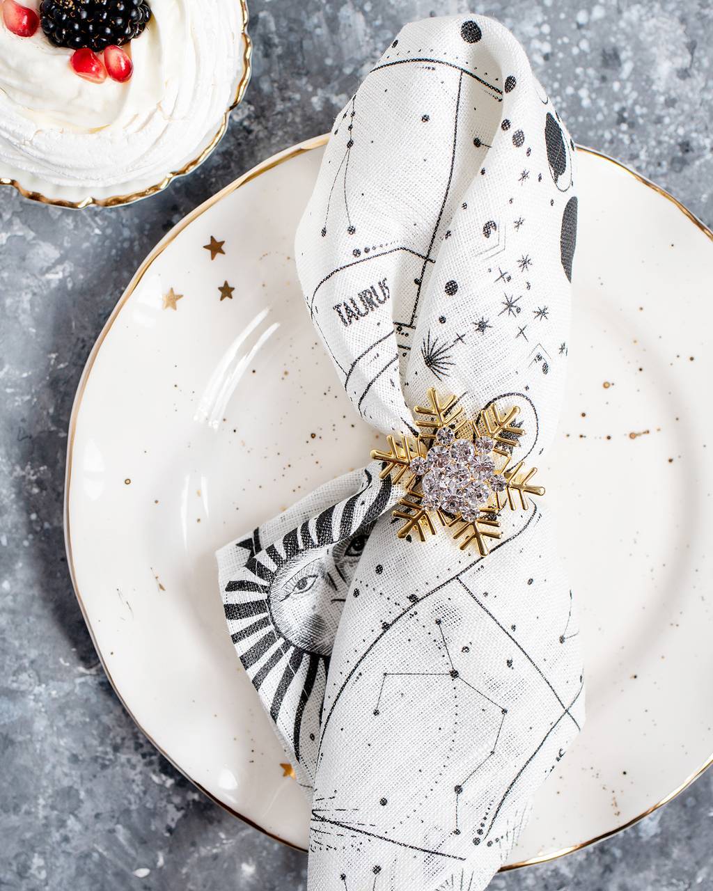 Кольцо для салфеток "Снежинка" золотое