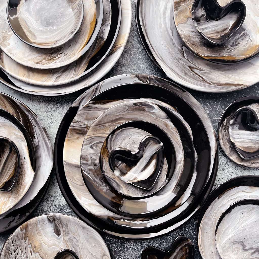 Серия блюд и тарелок "Соленая карамель"