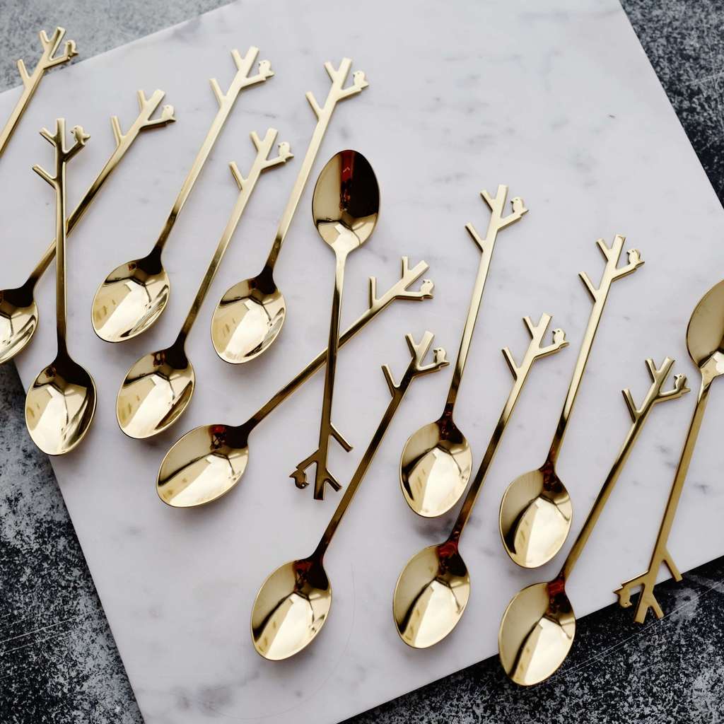 Ложка "Птичка" золотого цвета